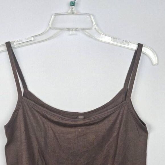 SKIMS CAMI TANK TOP NWT - Picture 2 of 10